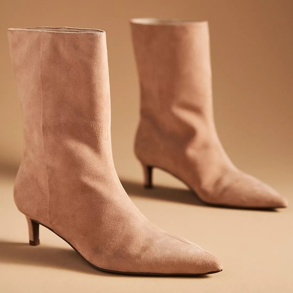 NEW! Anthropologie Beige Seychelles Game Changer Ankle Boots - Size 6 💖